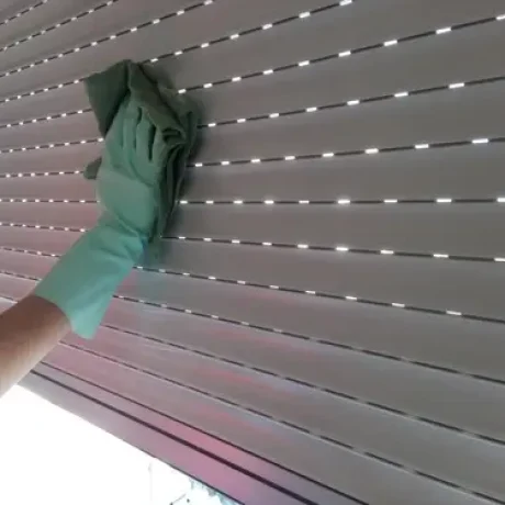 Limpieza de ventanas y persianas
